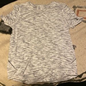 Lululemon shirt sleeve shirt